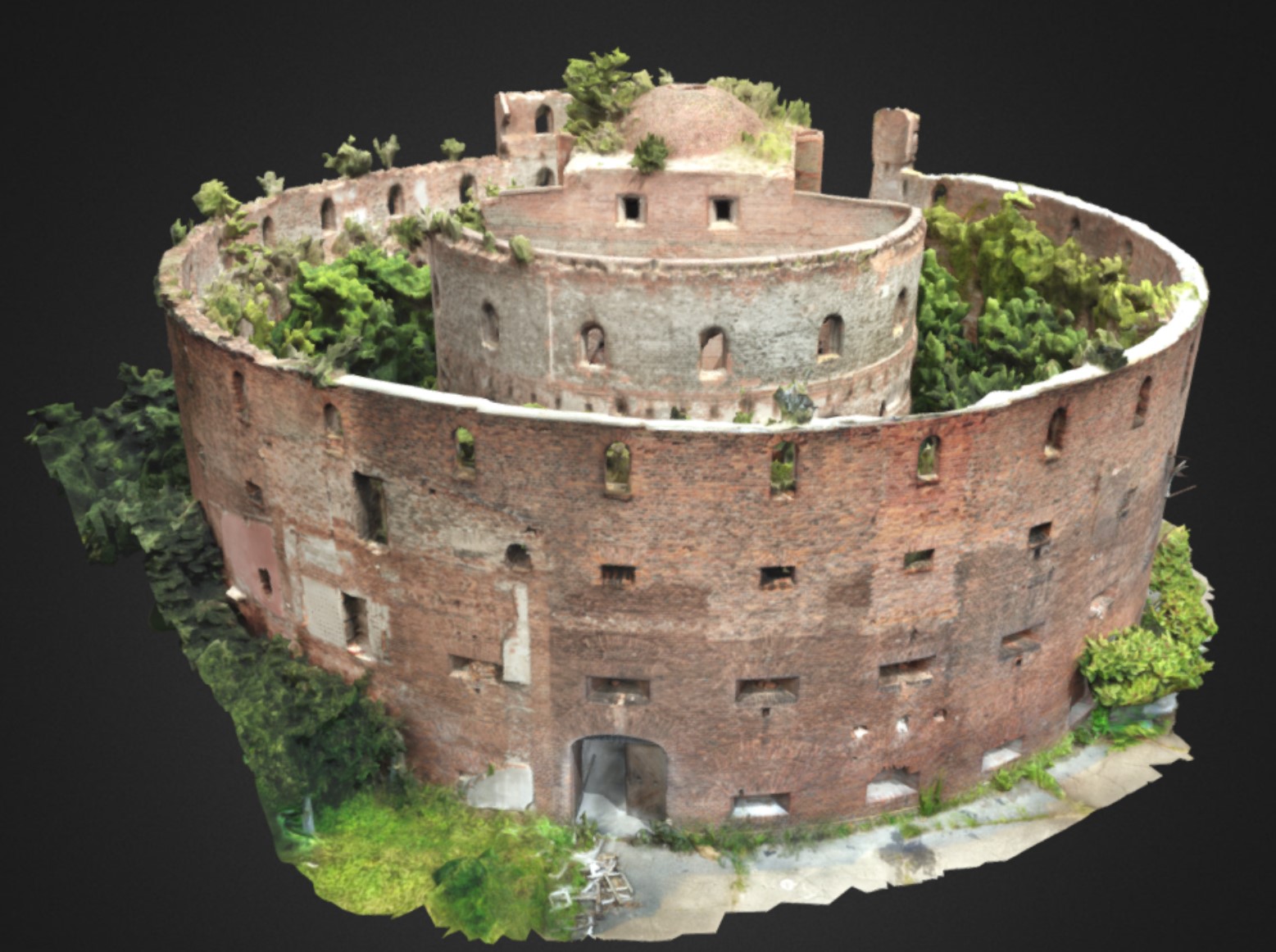 Montalembert’s Tower, Poland, built between 1805 and 1829. Model Dariusz Borys, who completed our on-line photogrammetry course.