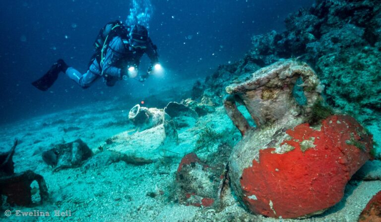 Working with underwater archaeologists. Scanning an ancient wreck