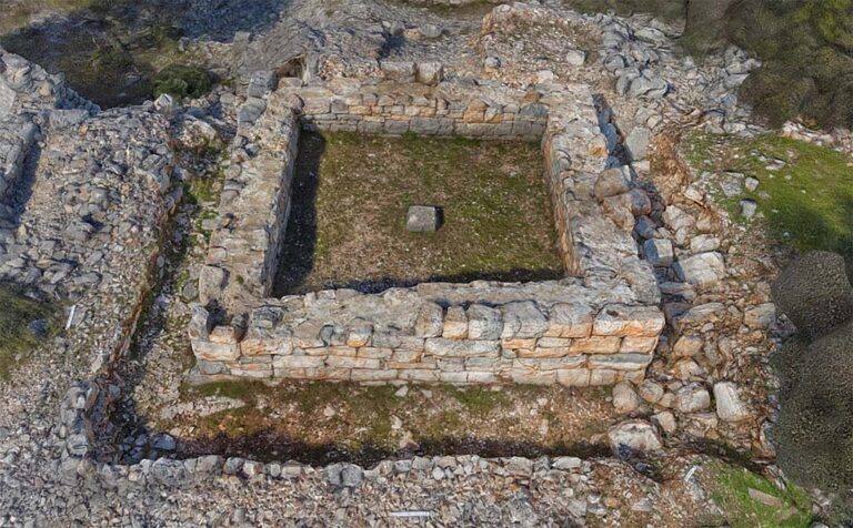 Maslinovik - model 3D- starożytna grecka wieża obserwacyjna, wyspa Hvar, Chorwacja